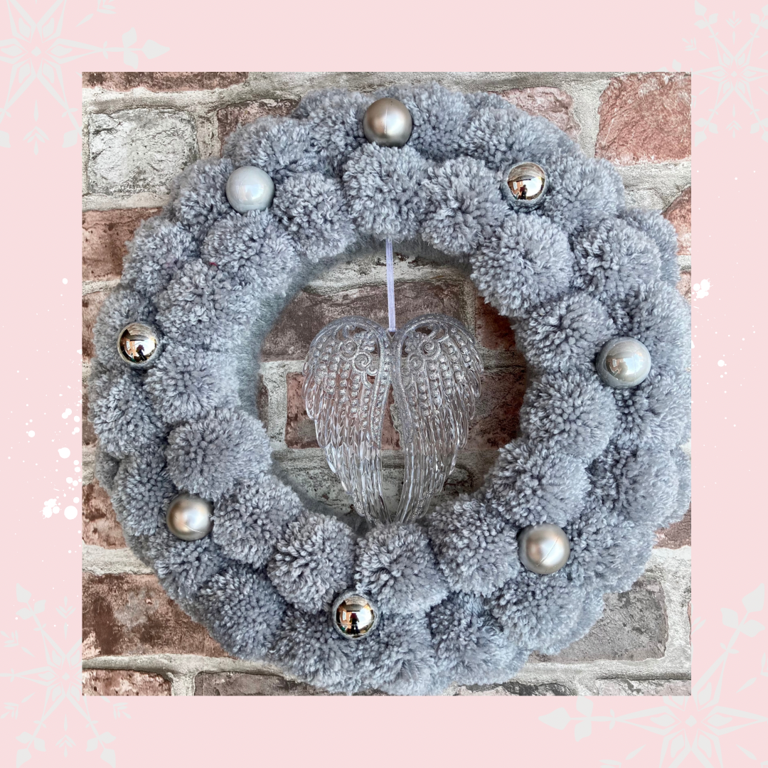 Silver Grey Angel Wreath