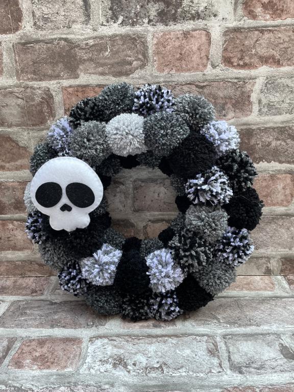 Skull Full Wreath Large