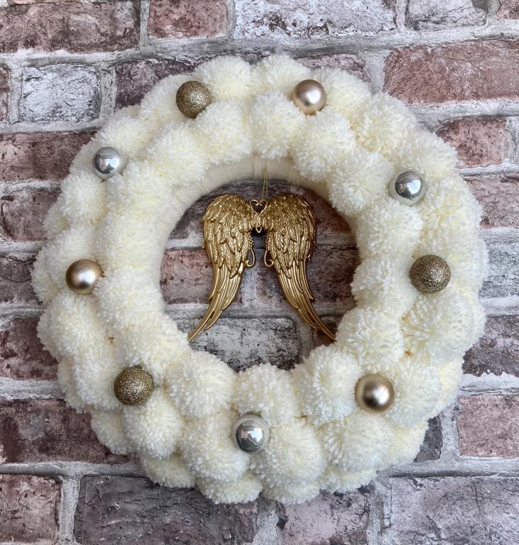 Cream Angel Wreath