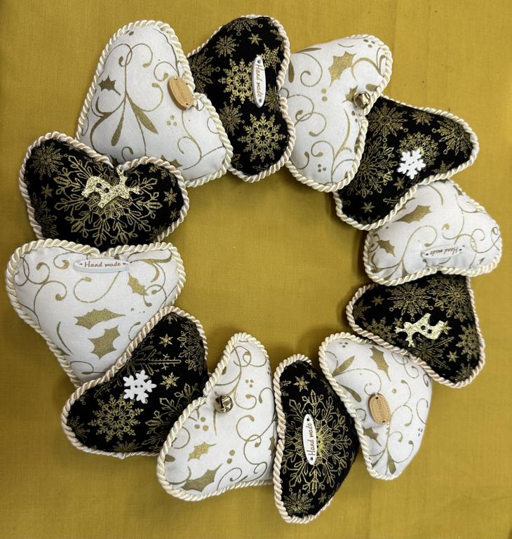 Black and Gold Wreath