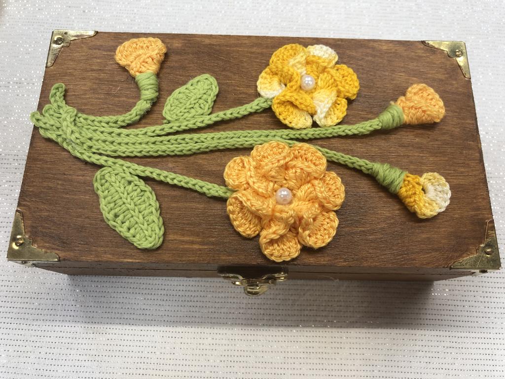 Wooden box rectangular
