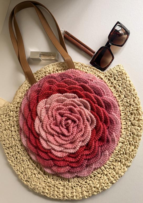 Mega blossom Bag