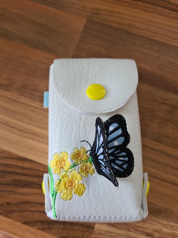 3D Butterfly Tissue Holder